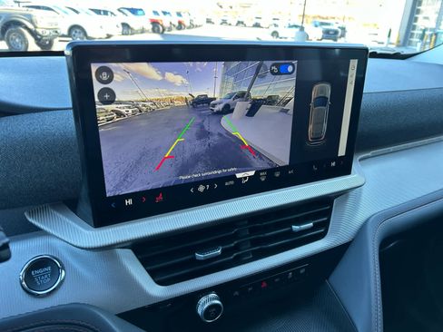 Certified 2025 Ford Explorer Active image 37