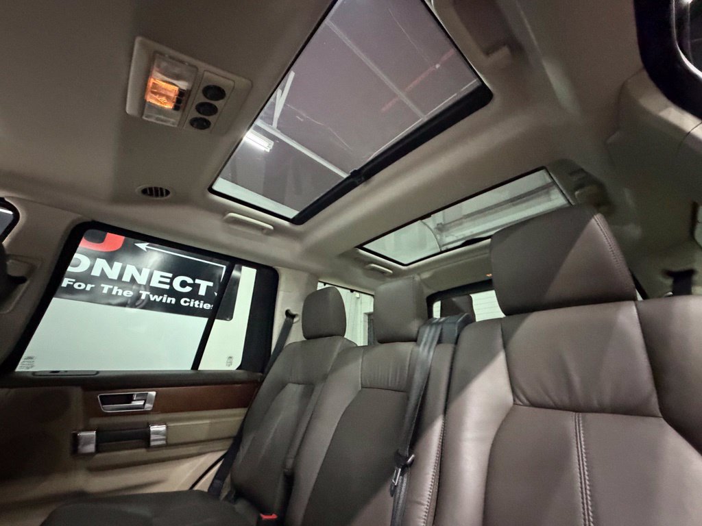 Used 2016 Land Rover LR4 HSE LUX AWD/4WD image 33