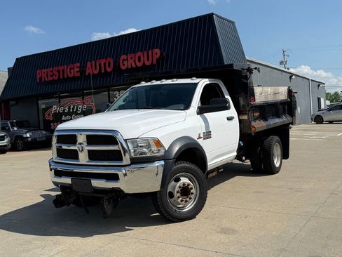 Used 2018 RAM 5500 Tradesman w/ Max Tow Package AWD/4WD image 2