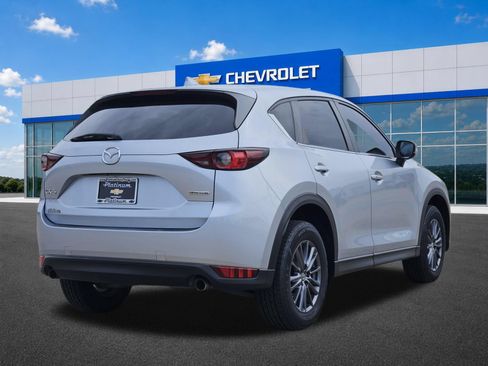 Used 2020 MAZDA CX-5 Touring FWD image 5