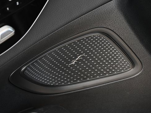 Used 2022 Mercedes-Benz C 300 4MATIC Sedan image 25