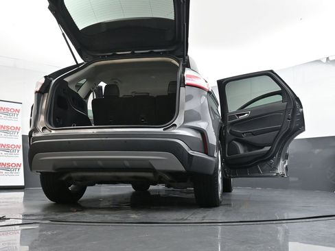 Used 2022 Ford Edge SEL image 34