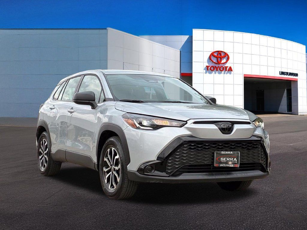 Used 2025 Toyota Corolla Cross AWD Hybrid image 7