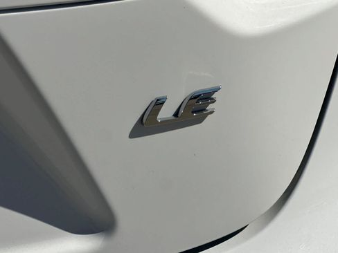Used 2024 Toyota Corolla LE FWD image 16