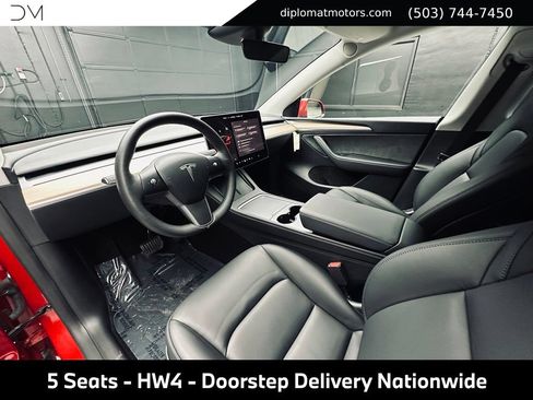 Used 2023 Tesla Model Y Long Range AWD/4WD image 17