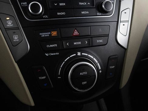 Used 2017 Hyundai Santa Fe Sport image 26