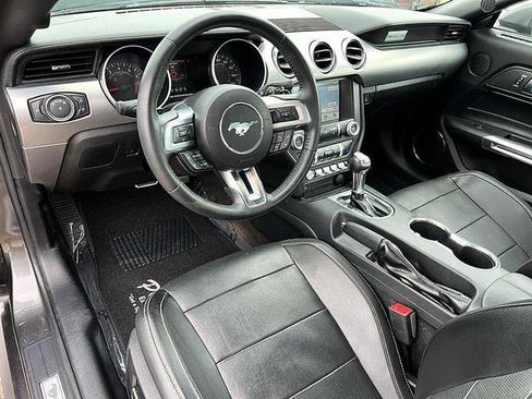 Used 2018 Ford Mustang Premium RWD image 12