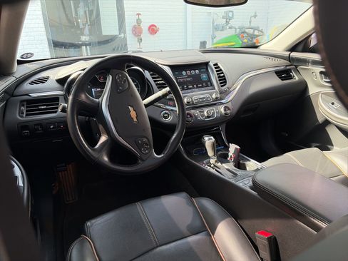 Used 2020 Chevrolet Impala Premier w/ Premier Convenience Package image 4