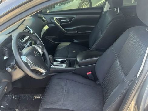 Used 2018 Nissan Altima 2.5 S w/ S Convenience Package FWD image 7