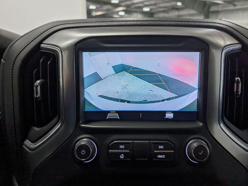 Used 2020 Chevrolet Silverado 2500 LT AWD/4WD image 25