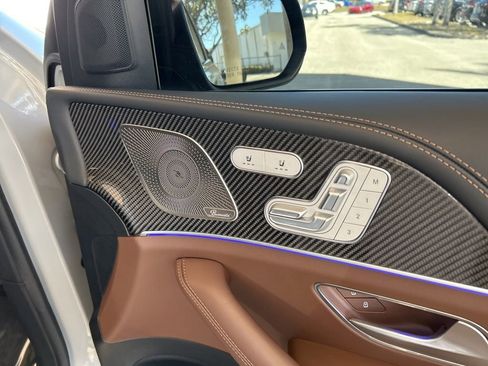 Used 2024 Mercedes-Benz GLS 63 AMG 4MATIC image 28