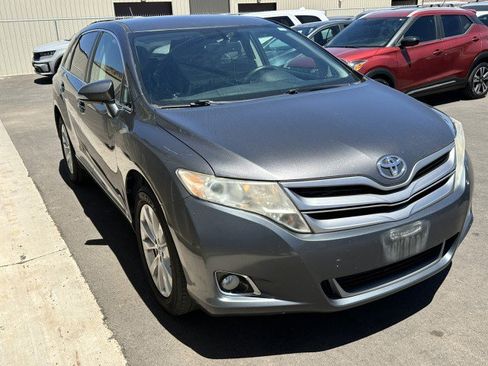 Used 2013 Toyota Venza LE FWD image 4