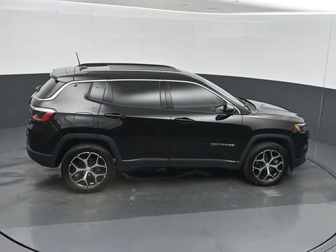 Used 2024 Jeep Compass Limited AWD/4WD image 36
