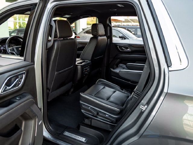 Used 2021 Chevrolet Tahoe Premier AWD/4WD image 29