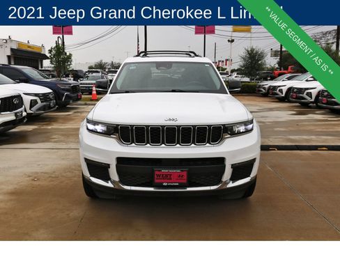 Used 2021 Jeep Grand Cherokee L Limited RWD image 2