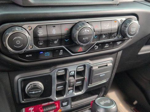 Certified 2021 Jeep Wrangler Unlimited Rubicon 4xe w/ Cold Weather Group AWD/4WD image 15