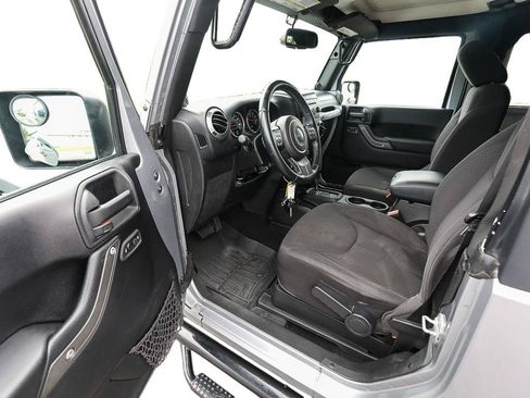 Used 2013 Jeep Wrangler Sport AWD/4WD image 11