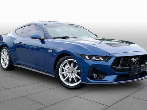 Used 2024 Ford Mustang GT Premium RWD image 2