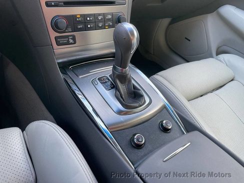 Used 2012 INFINITI G37 Journey w/ Premium Pkg RWD image 25