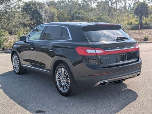 Used 2017 Lincoln MKX Reserve image 7