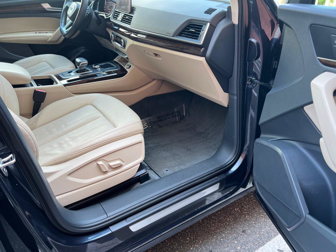 Used 2019 Audi Q5 2.0T Premium Plus AWD/4WD image 20