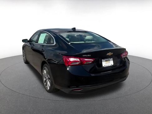 Used 2024 Chevrolet Malibu LT image 11