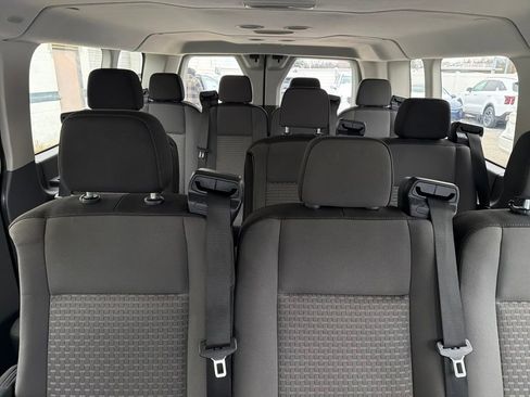 Used 2023 Ford Transit 350 XLT image 27