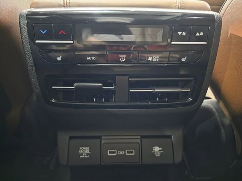 Used 2022 Acura MDX SH-AWD w/ Advance Package image 41