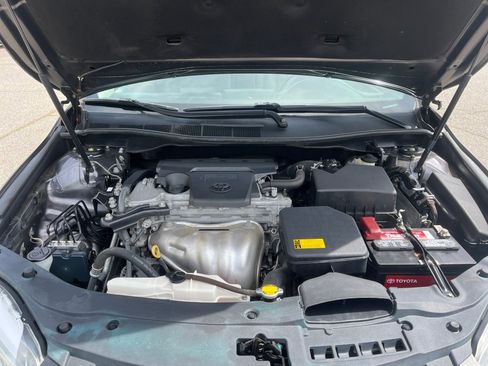 Used 2015 Toyota Camry LE FWD image 18