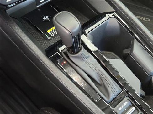 Used 2025 Honda Accord EX-L image 12