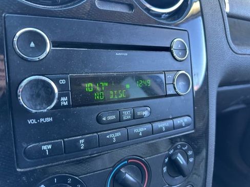 Used 2008 Ford Taurus X SEL image 33