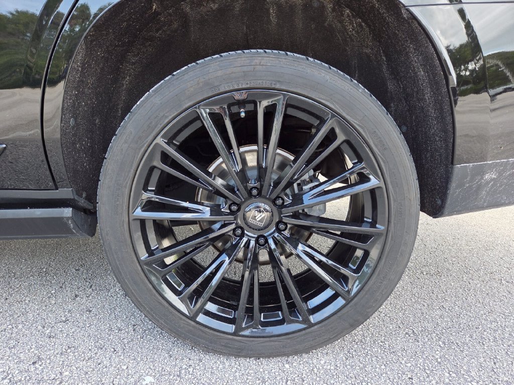Used 2022 GMC Yukon Denali AWD/4WD image 22