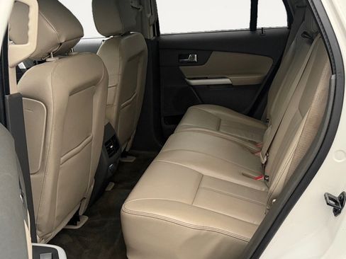 Used 2014 Ford Edge Limited w/ Equipment Group 301A AWD/4WD image 13