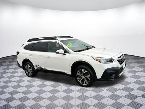 Used 2022 Subaru Outback Limited AWD/4WD image 7
