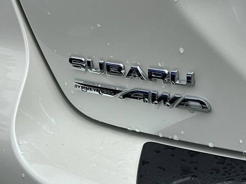 Used 2025 Subaru Crosstrek 2.5i Premium AWD/4WD image 27
