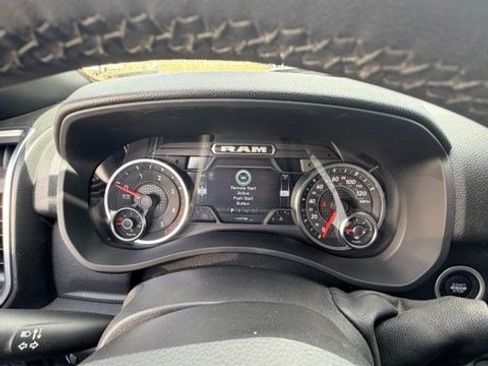 Used 2025 RAM 3500 Big Horn AWD/4WD image 13