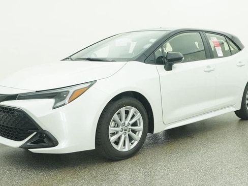 New 2026 Toyota Corolla SE image 17
