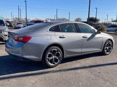Used 2024 Chevrolet Malibu LT image 4