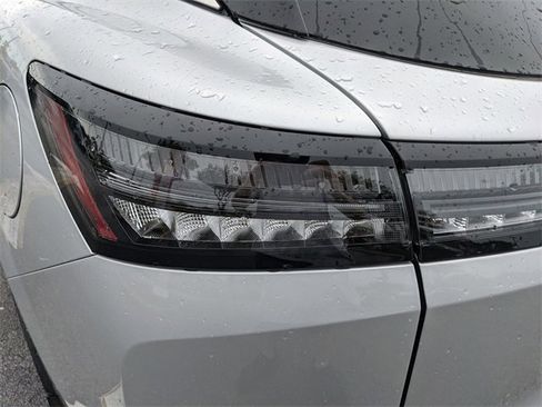 New 2025 Nissan Murano SL image 14