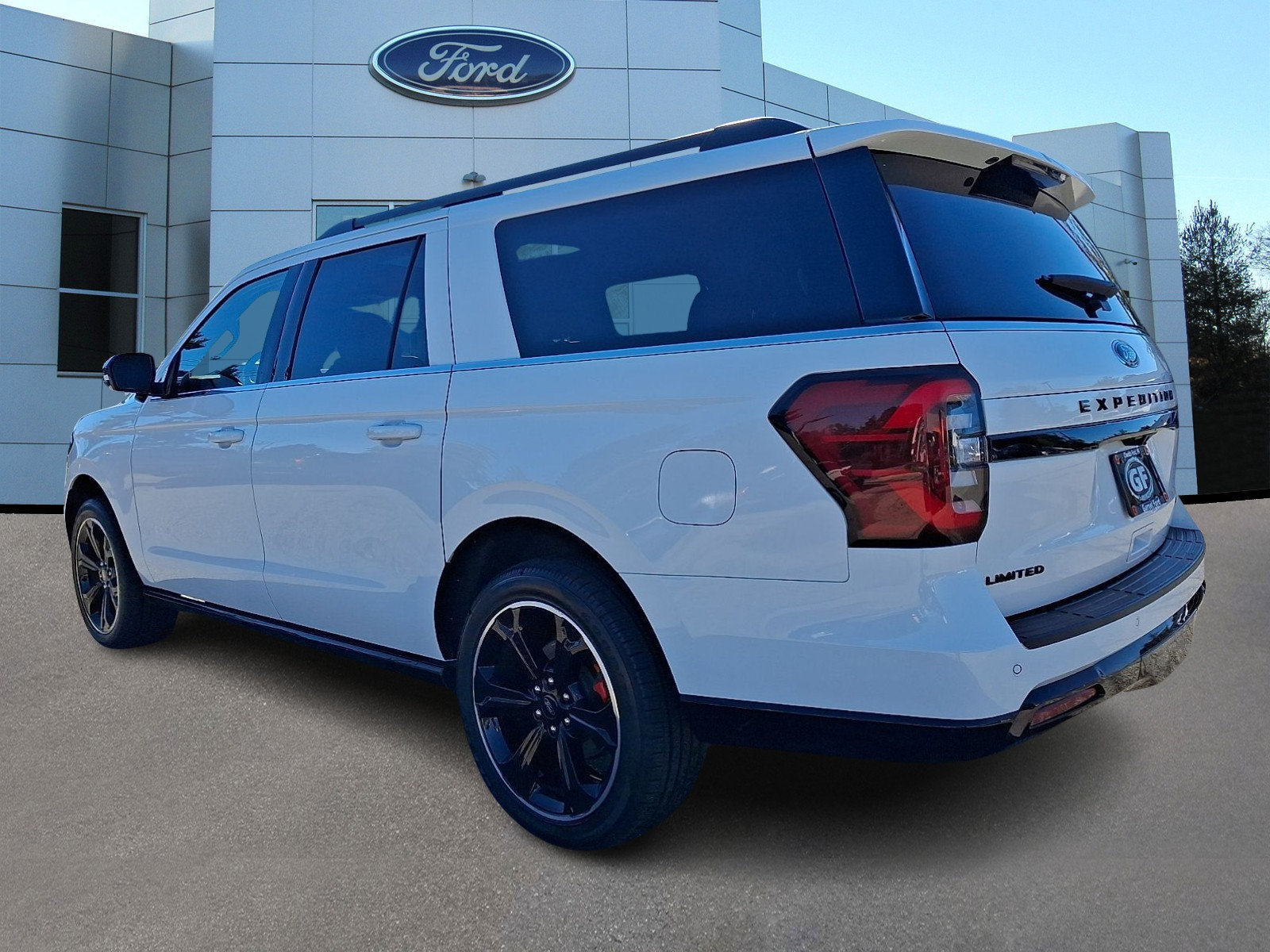 Certified 2024 Ford Expedition Max Limited AWD/4WD image 5
