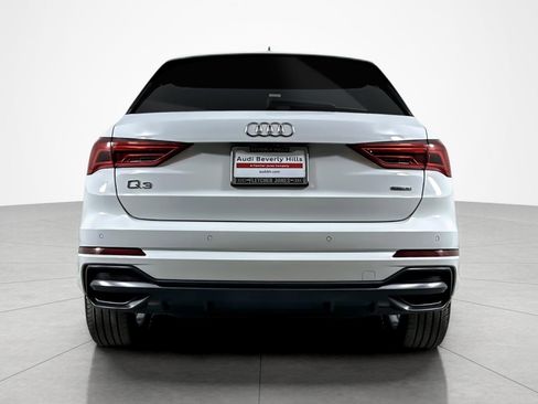 Used 2022 Audi Q3 2.0T Premium Plus image 4