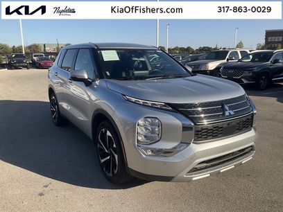 Used 2024 Mitsubishi Outlander SE