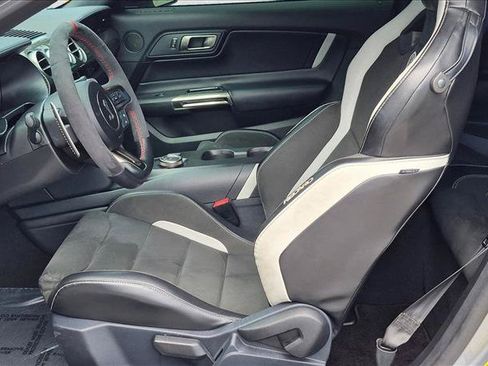 Used 2020 Ford Mustang Shelby GT500 w/ Handling Package RWD image 15