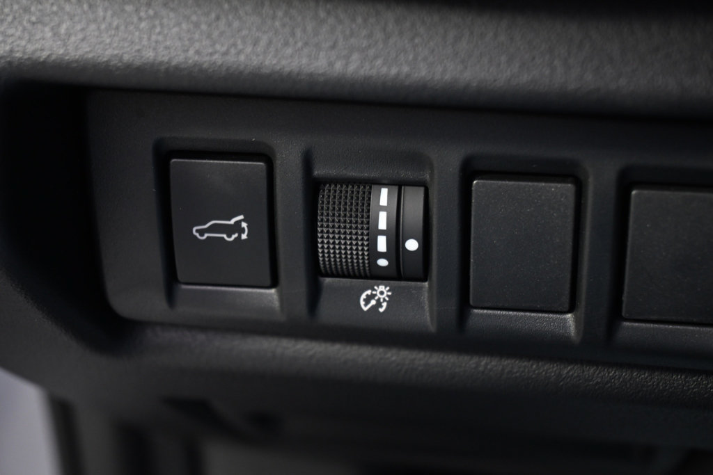 Certified 2026 Subaru Outback Limited AWD/4WD image 25