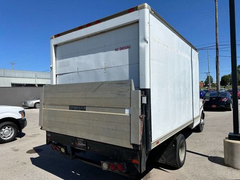 Used 2003 Chevrolet Express 3500 image 5