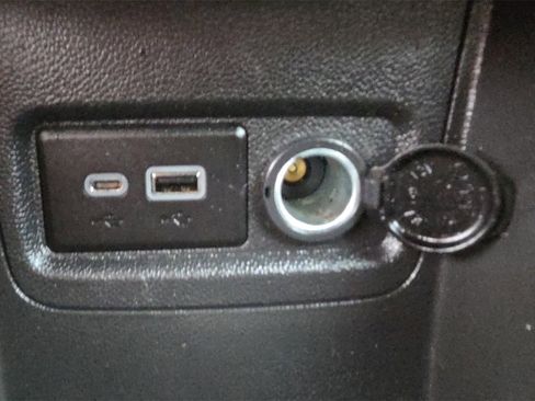 Used 2019 Chevrolet Spark LS image 26