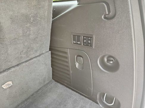 Used 2018 Chevrolet Tahoe Premier image 36