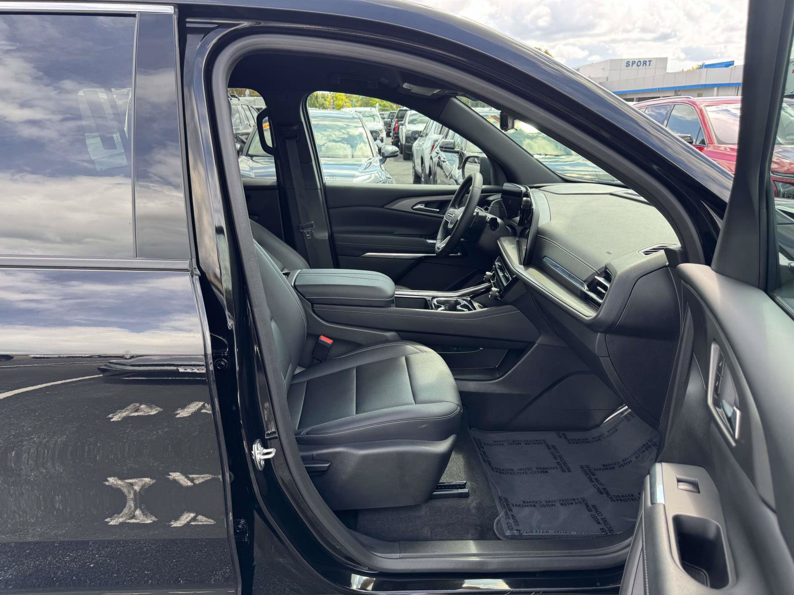 Used 2026 Chevrolet Traverse LT w/ Driver Confidence Package FWD image 15