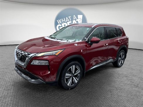 Used 2023 Nissan Rogue SL w/ SL Premium Package image 8