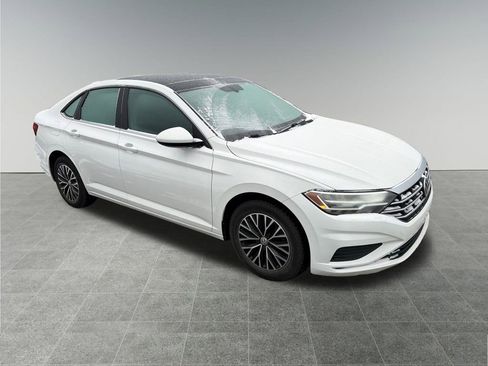 Used 2019 Volkswagen Jetta SE image 8